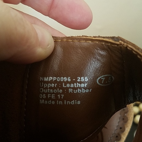 NWT- NAUGHTY MONKEY BRWN SUEDE OPEN TOED BOOTIES - Picture 7 of 7